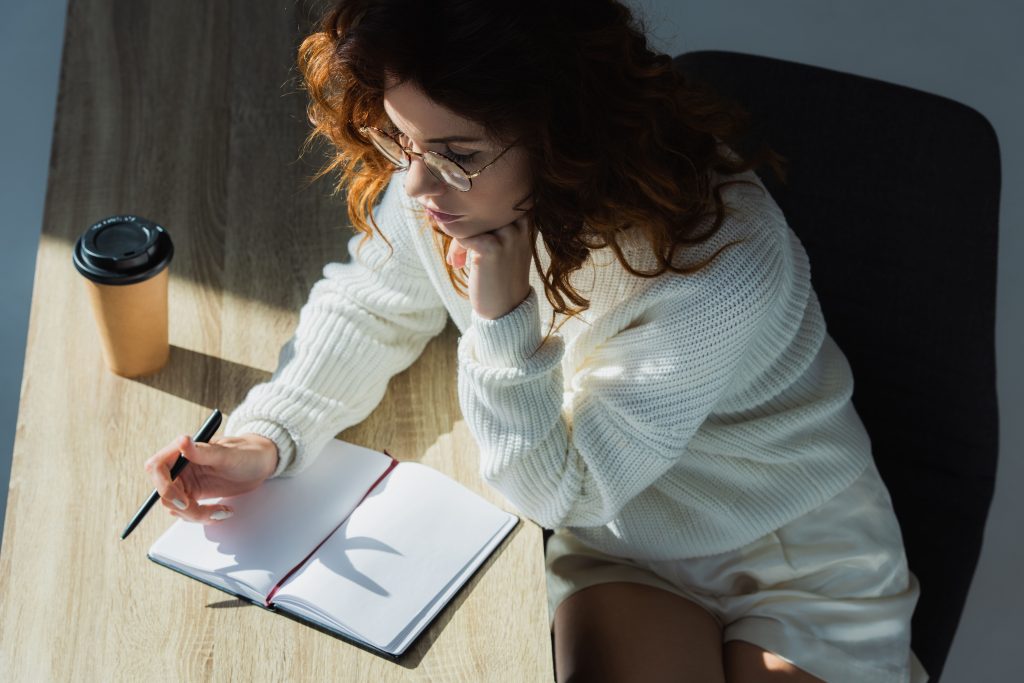 decisión emocional maternidad consciente deseo mandato